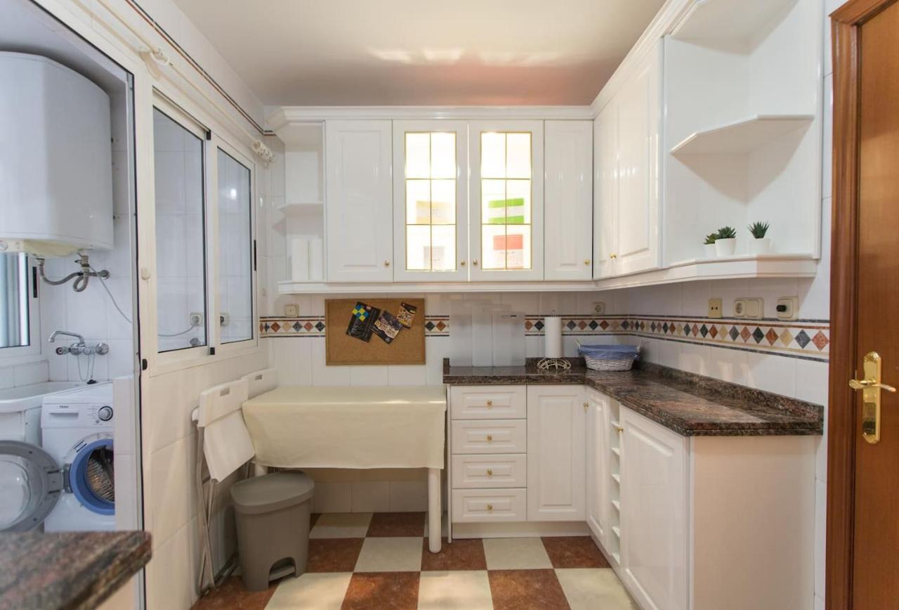 Nice Apartment Close To Mercado Central อาลิกันเต ภายนอก รูปภาพ