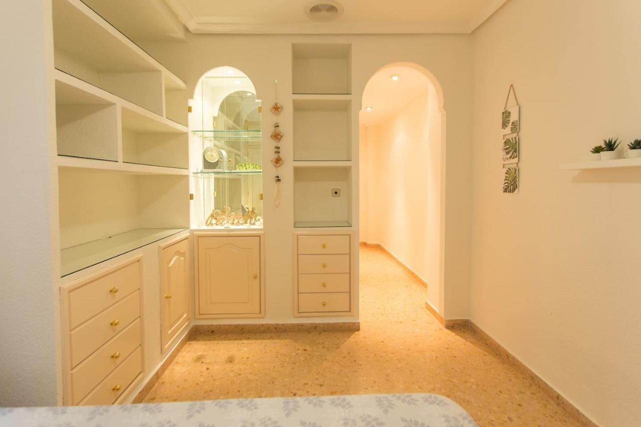 Nice Apartment Close To Mercado Central อาลิกันเต ภายนอก รูปภาพ