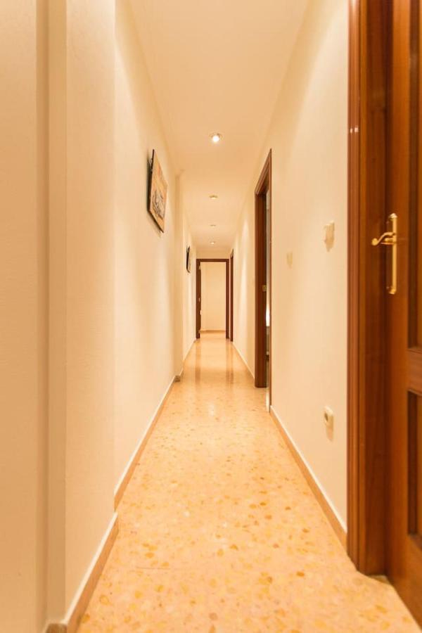 Nice Apartment Close To Mercado Central อาลิกันเต ภายนอก รูปภาพ